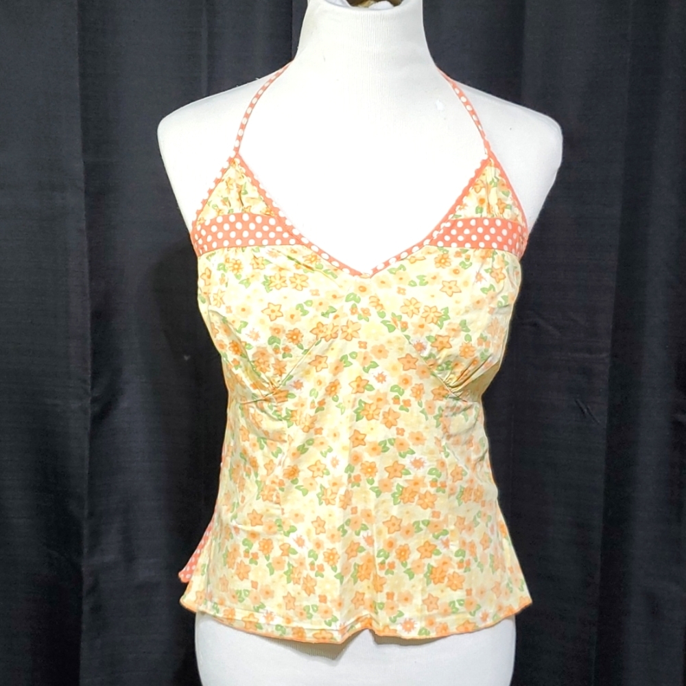 Floral/polka dot tie on top